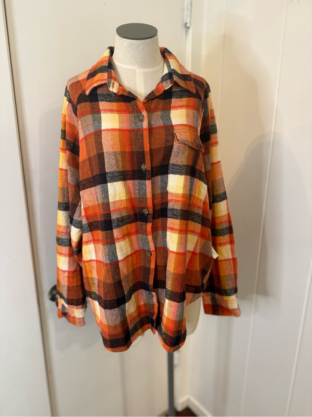 Billabong Orange and Brown Flannel Plaid Button-Down Shirt Sz L NWT
